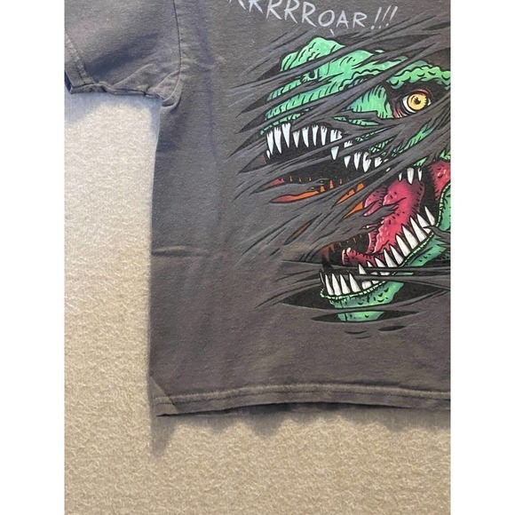 Gildan Shirt Boy's Small (6/7) Gray Dinosaur - Picture 3 of 11